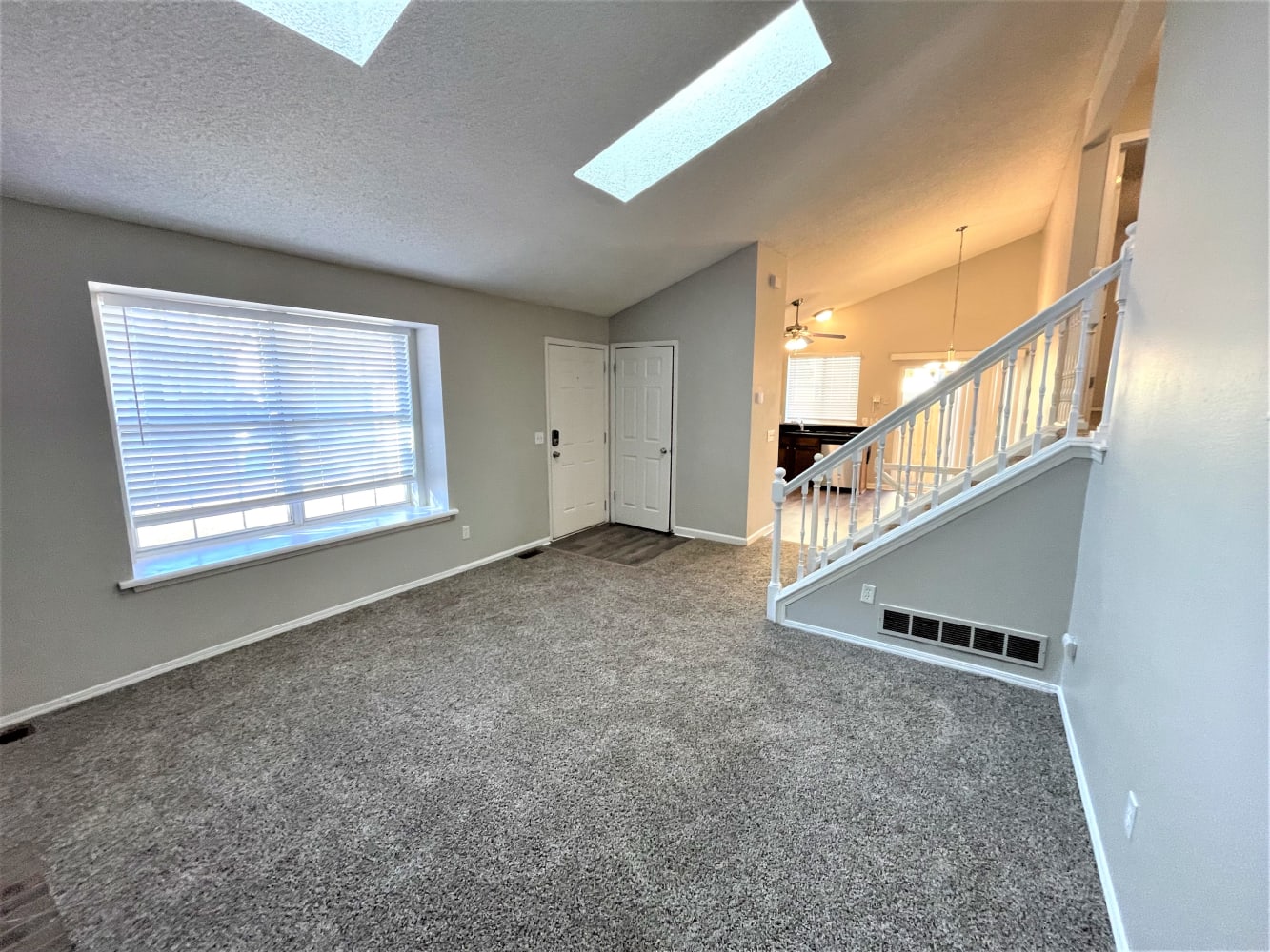 4534 S Quintero St photo 5