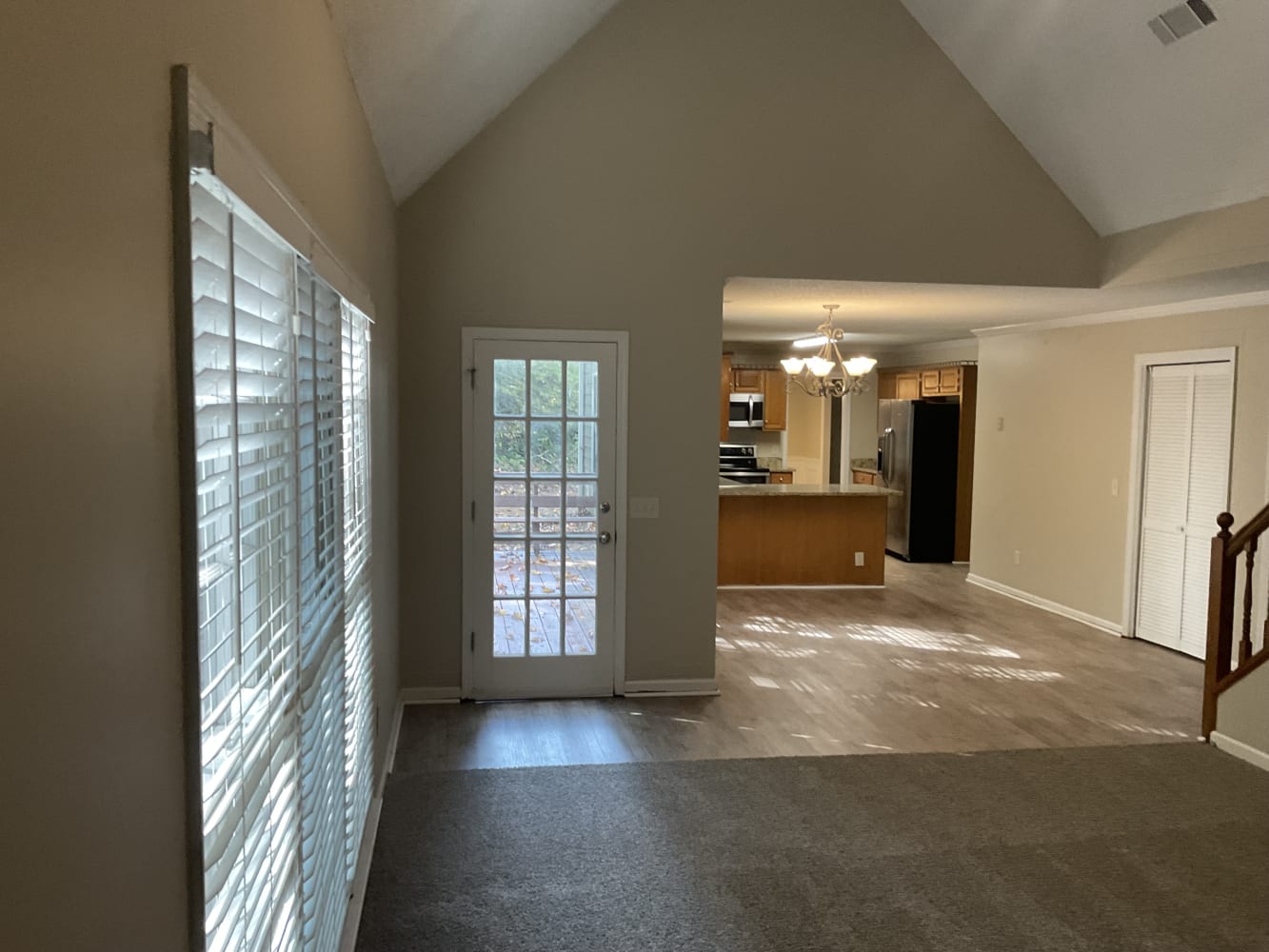 4573 Latimer Pointe NE photo 4