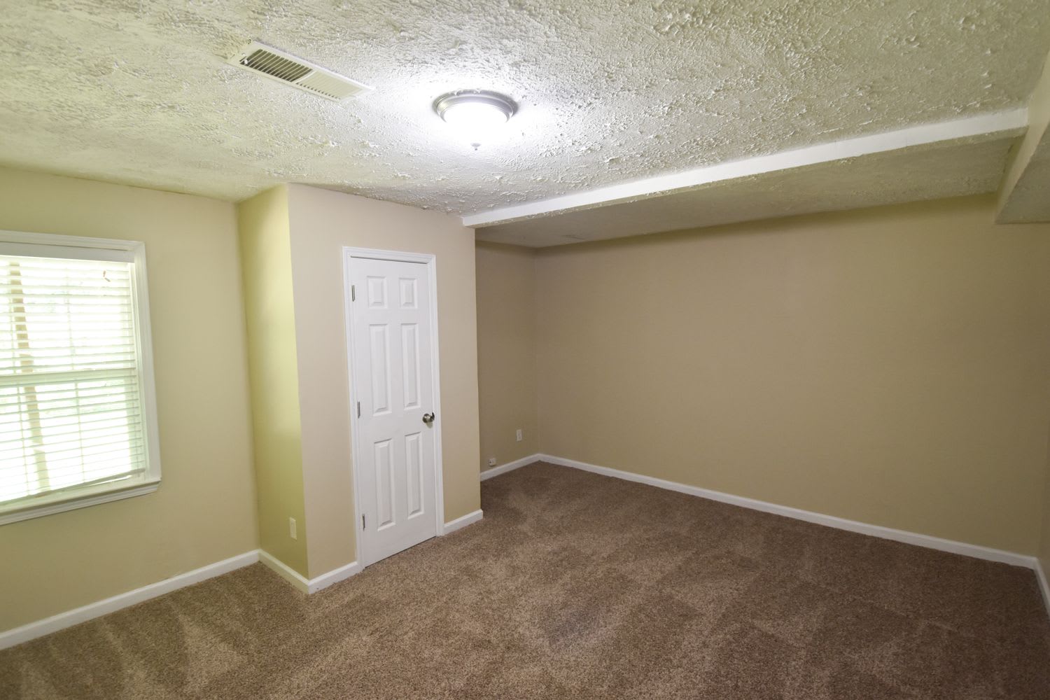 45 Gales Way photo 5