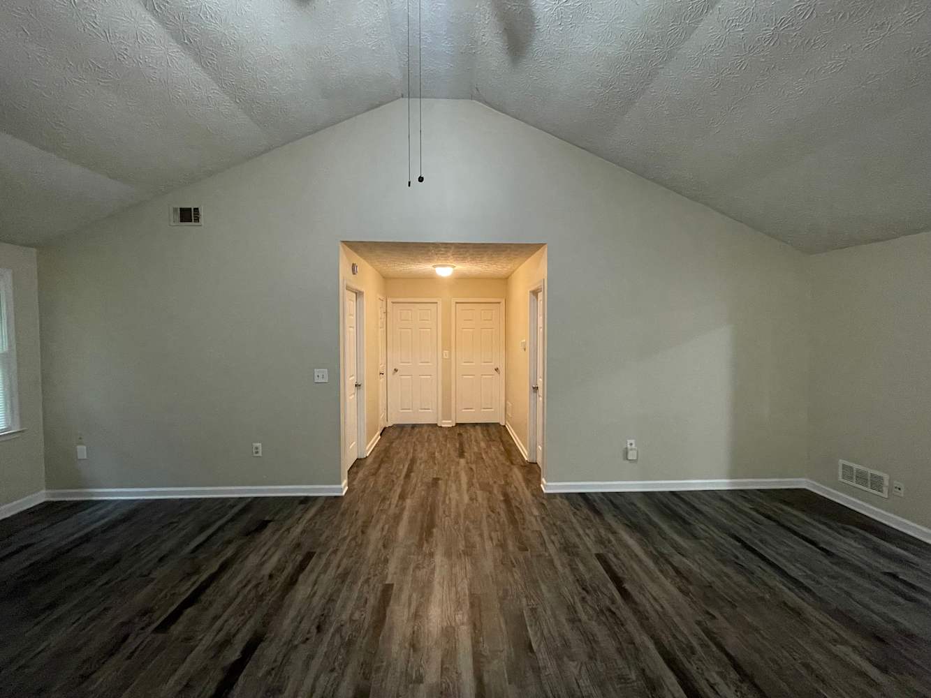 4793 Cedar Lake Dr SE photo 2
