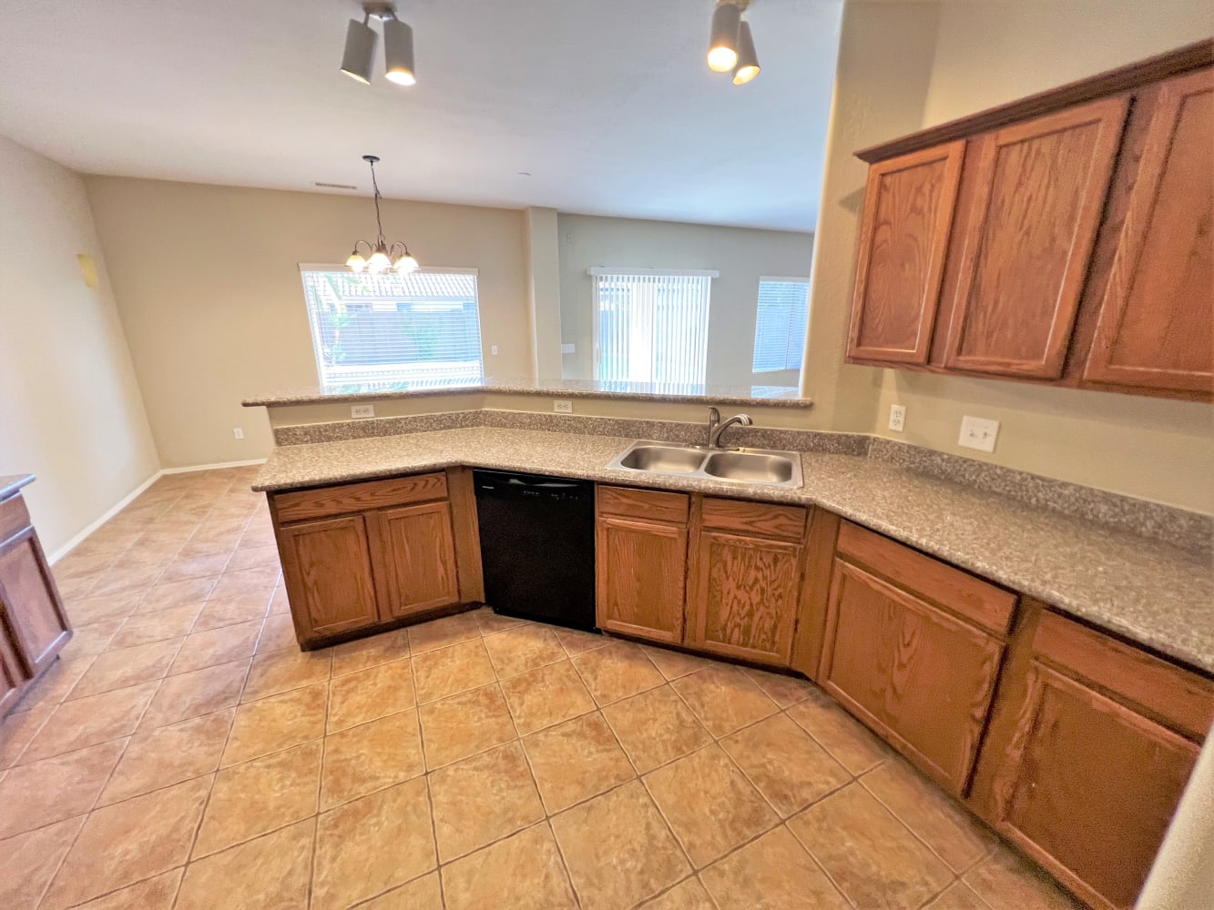 12937 W Columbine Dr photo 5