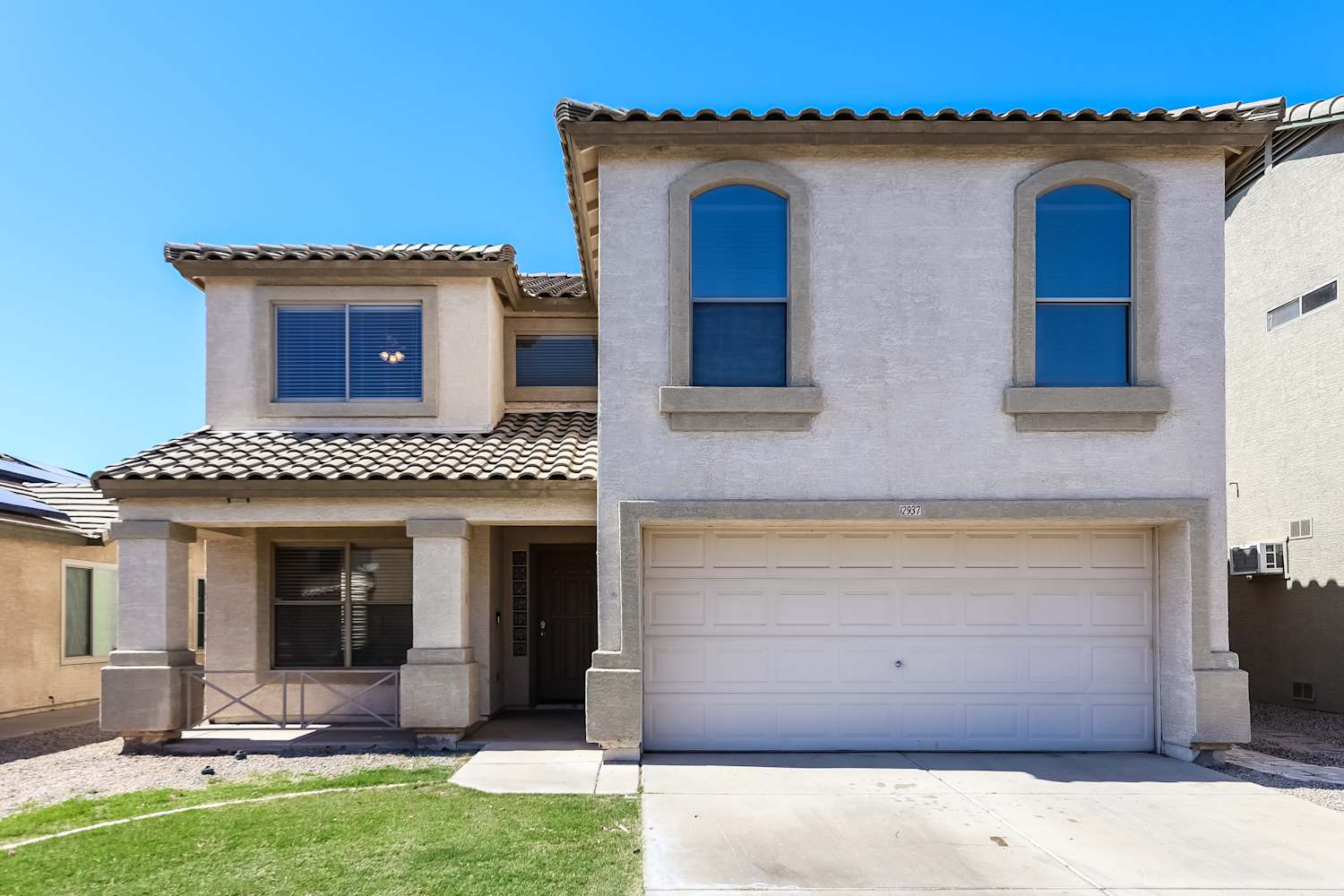12937 W Holly St Avondale, AZ 85392 photo 2