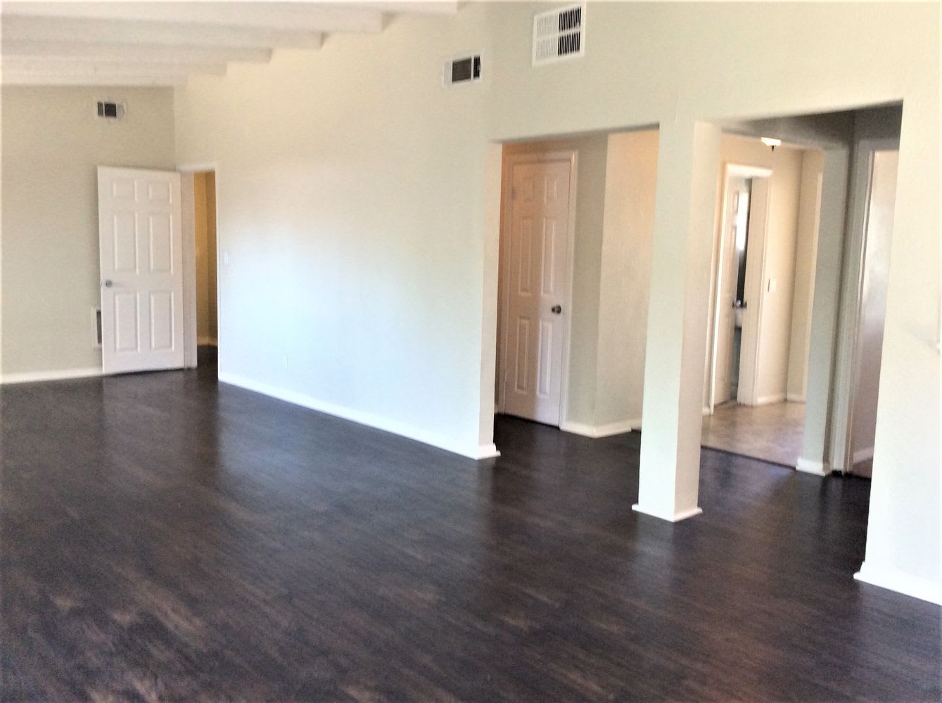 7715 Bluebell Ave photo 4