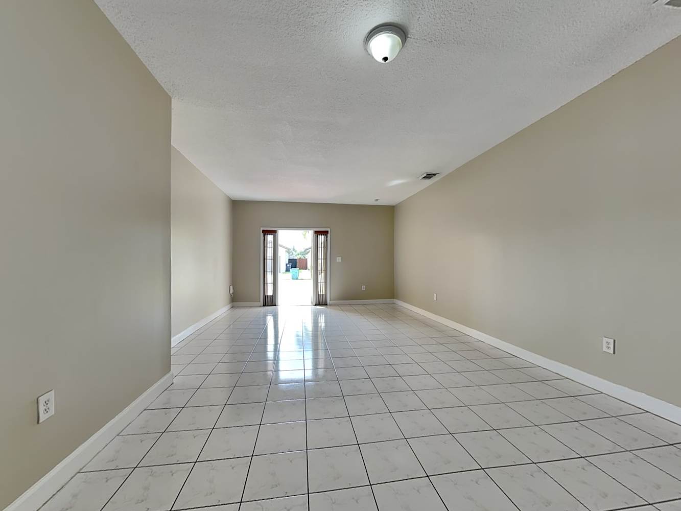 13614 SW 124th Avenue Rd photo 3