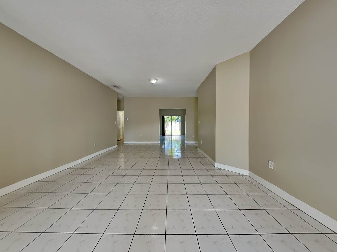 13614 SW 124th Avenue Rd photo 4