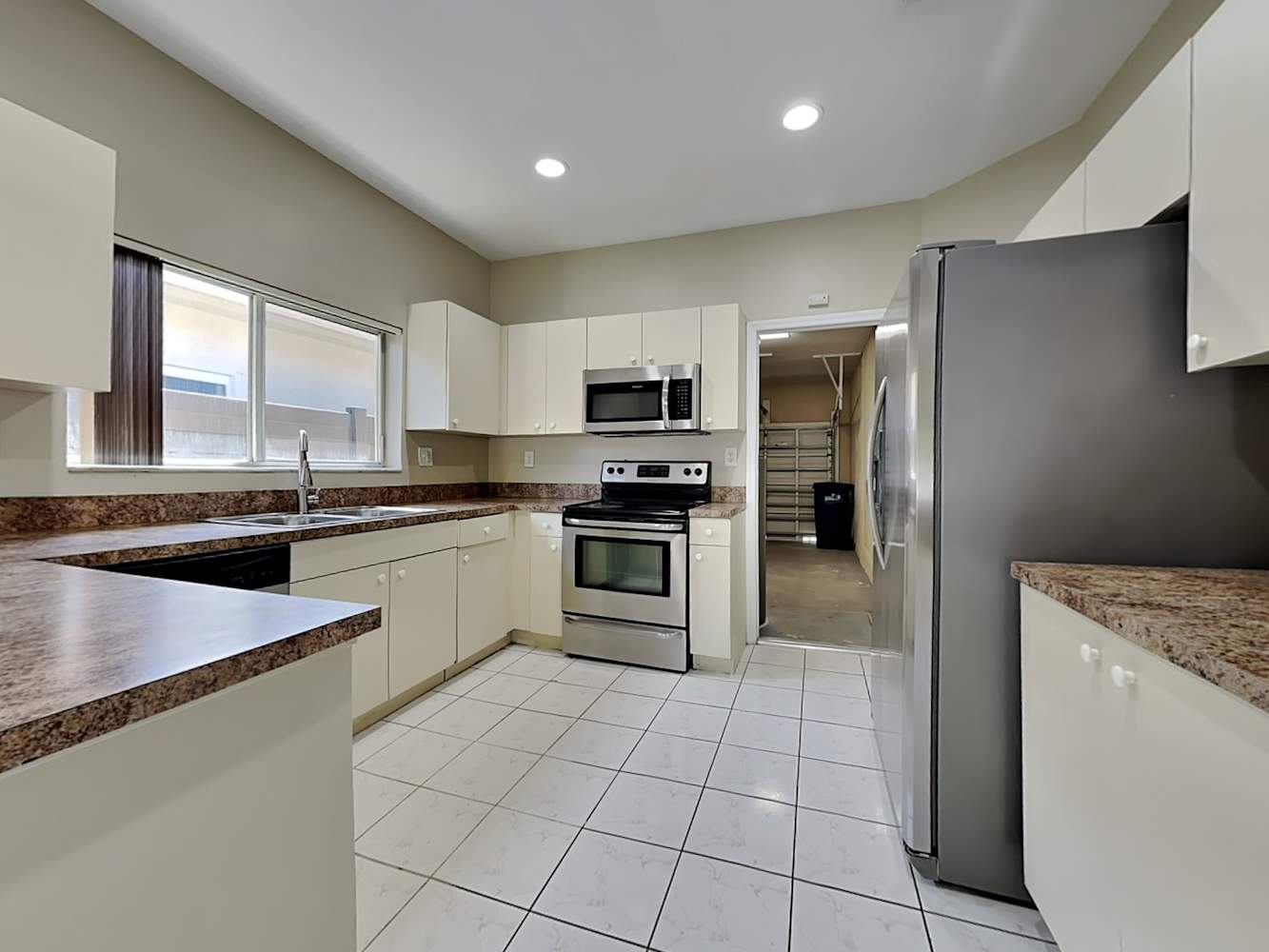 13614 SW 124th Avenue Rd photo 5