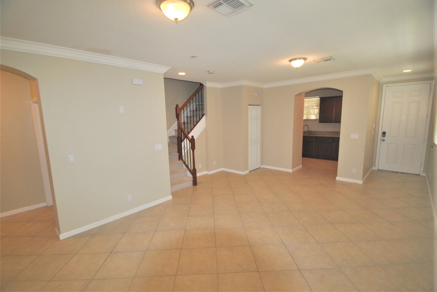 4549 Highgate Dr photo 2