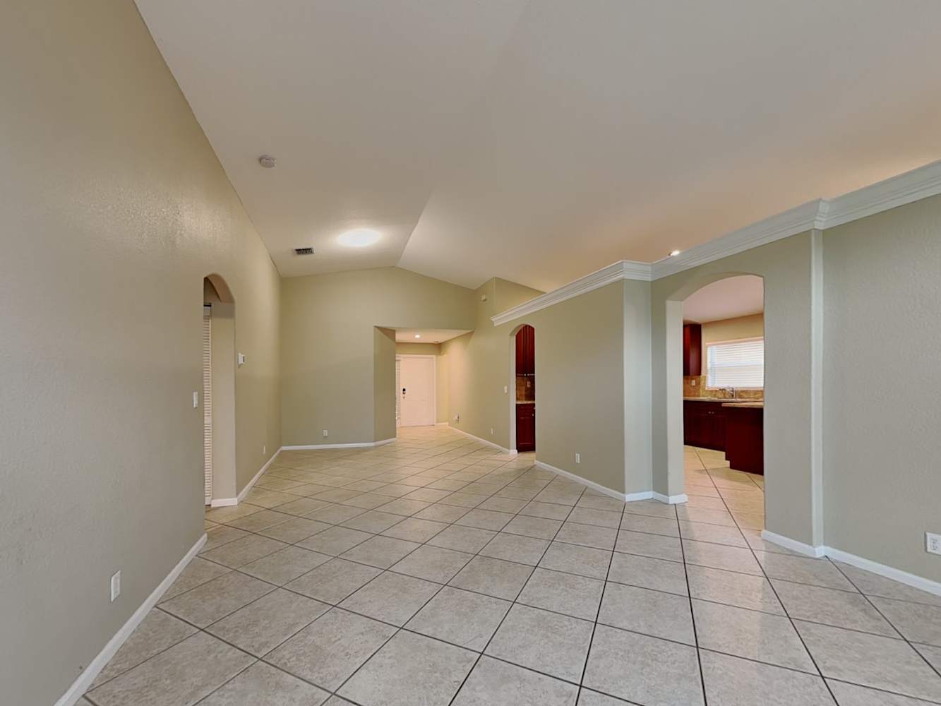 4116 Torres Cir photo 3