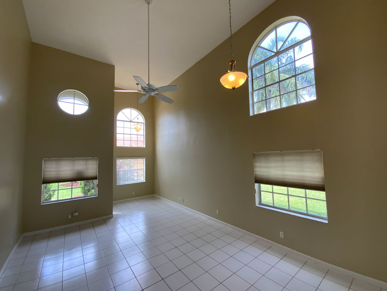 12400 Summer Springs Dr photo 2