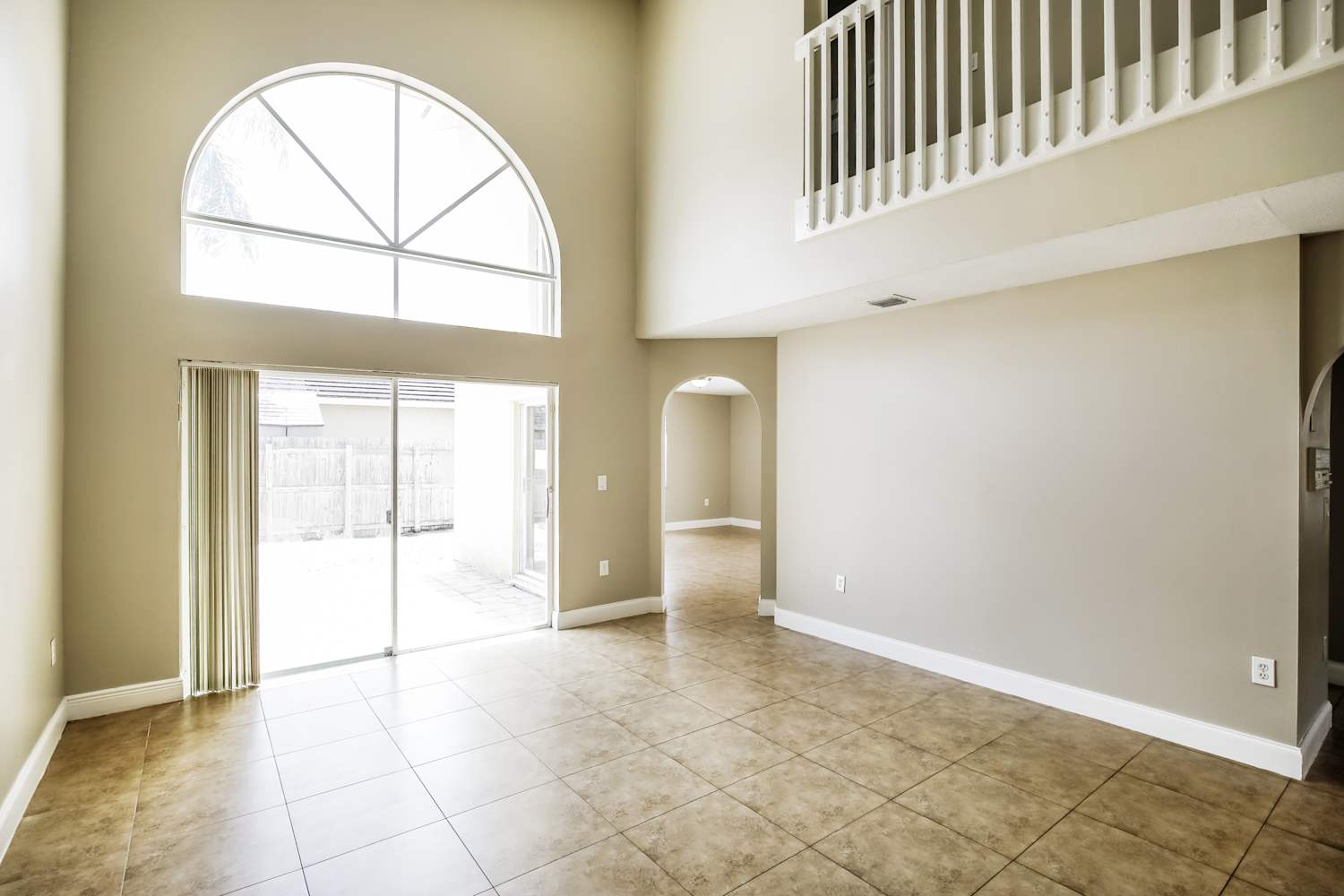 14671 SW 156th Ave photo 4