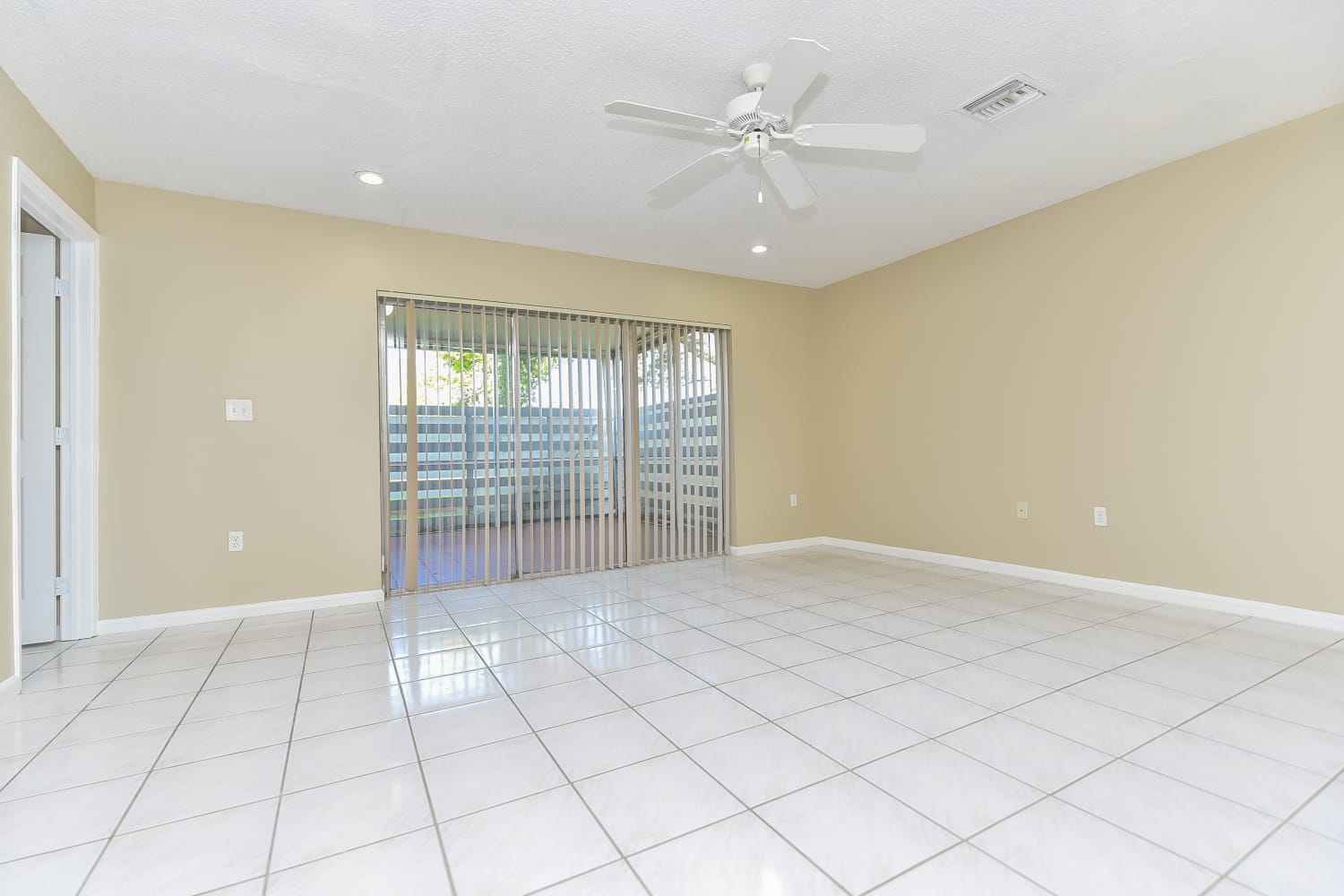 14450 SW 139th Avenue Cir W photo 5