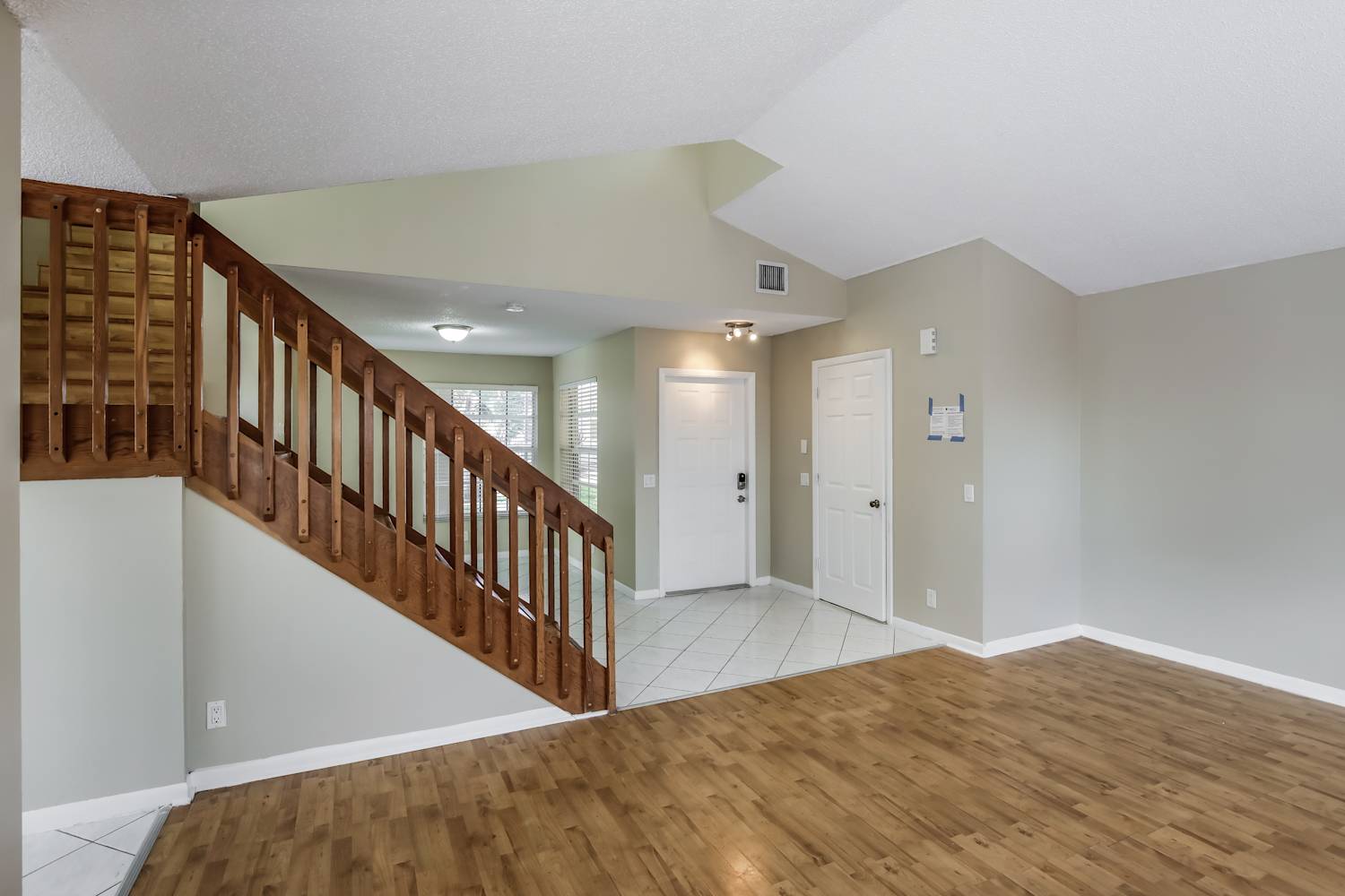 2716 Arrowwood Ct photo 5