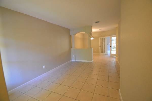 14964 SW 9th Ln photo 4