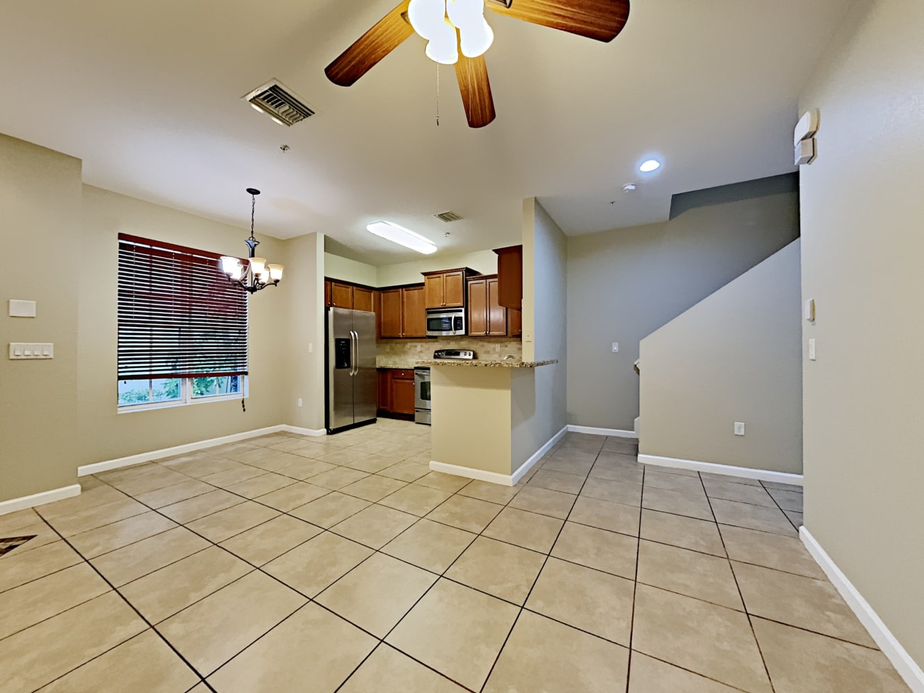 167 SW 7th Ct photo 5