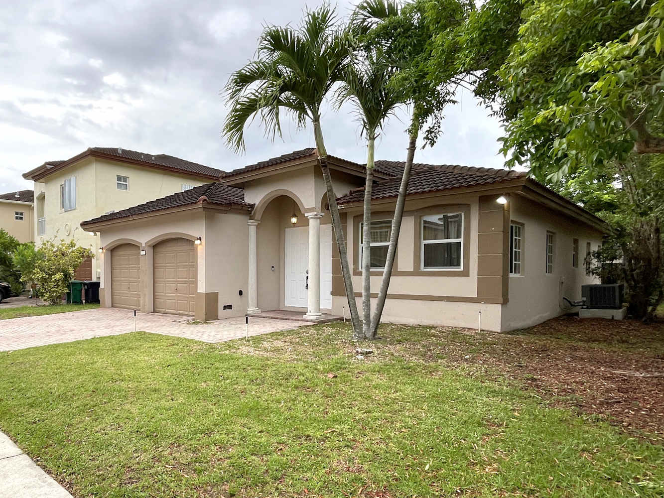 17717 SW 135th Ct photo 2