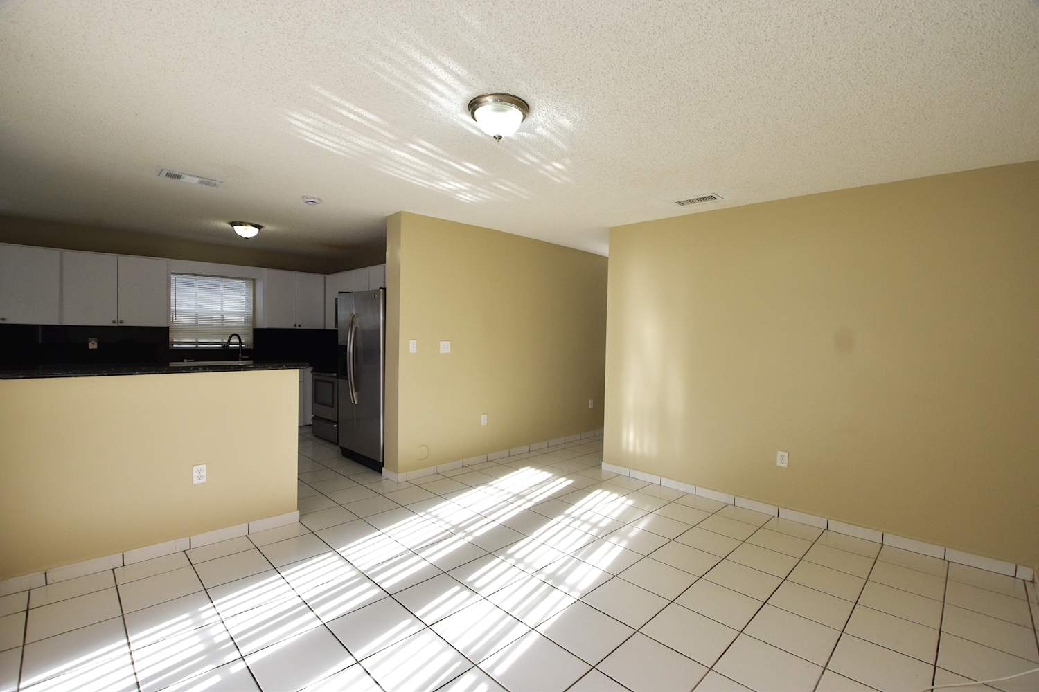 15290 SW 51st St photo 5