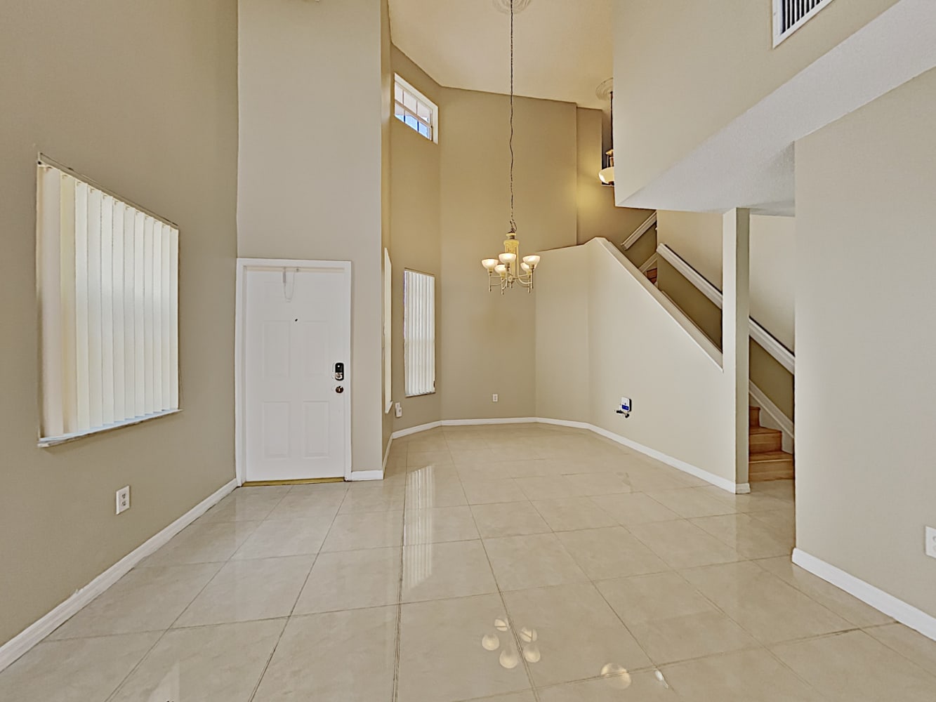 15108 SW 141st Ter photo 4