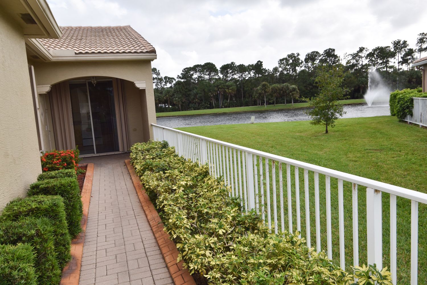 8542 Water Cay photo 2