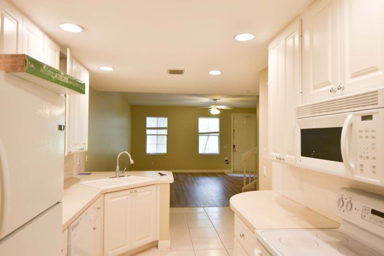 3199 E Community Dr photo 4