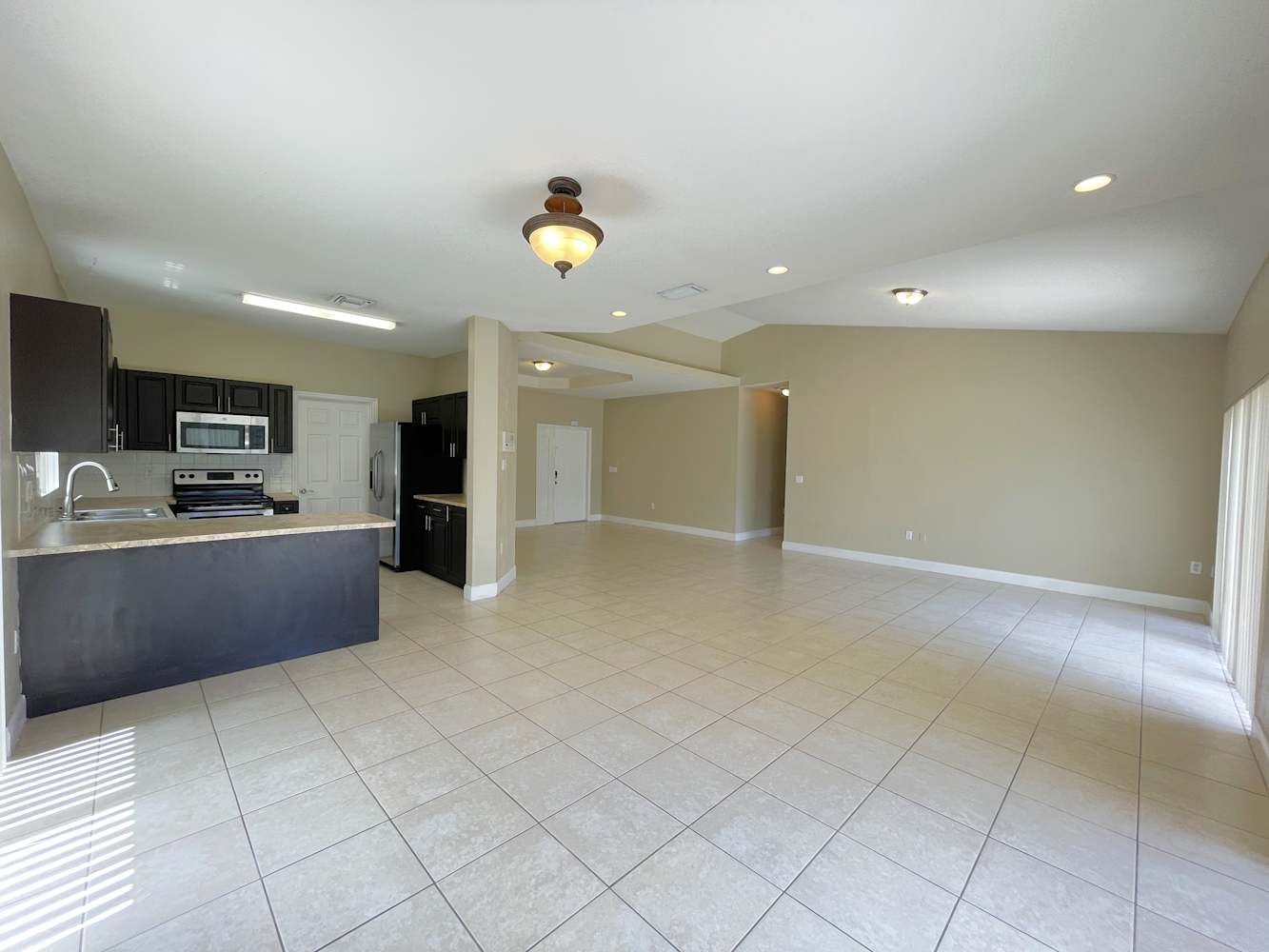 15440 SW 150th St photo 4