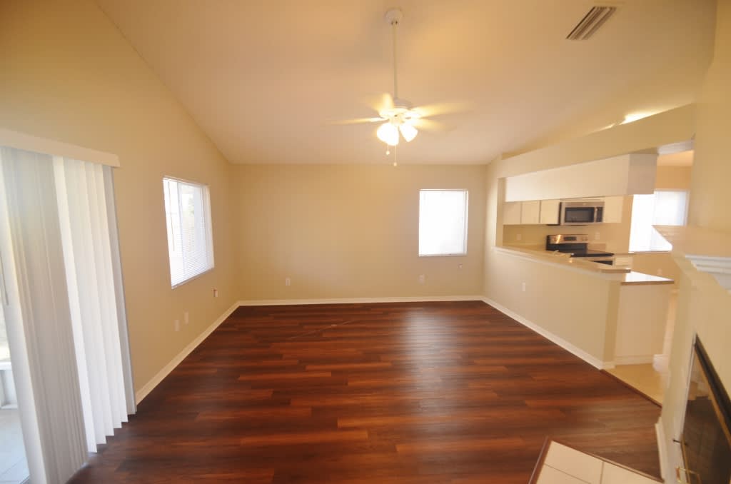 1327 Windjammer Pl photo 4