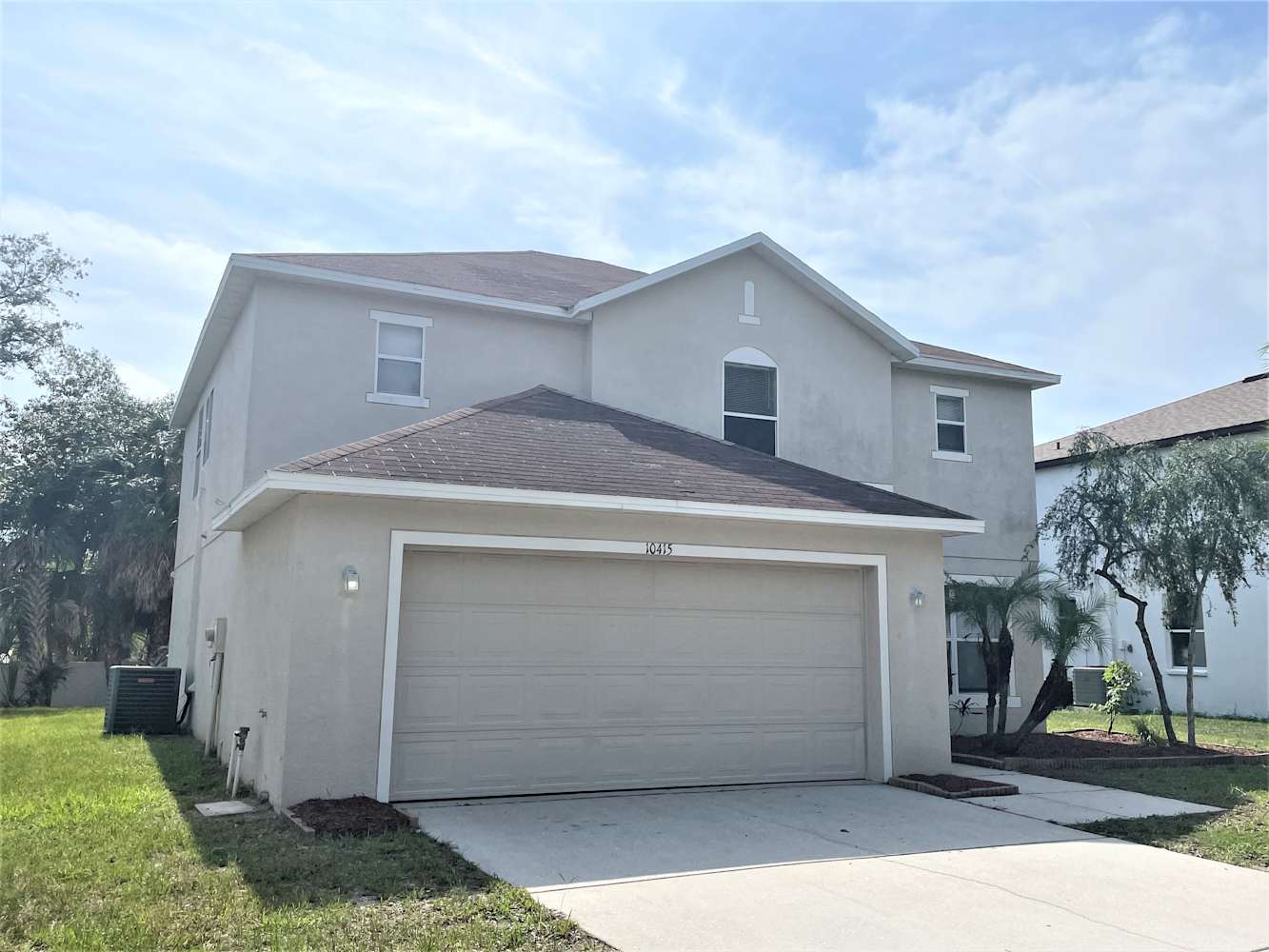 10415 Frog Pond Dr photo 2