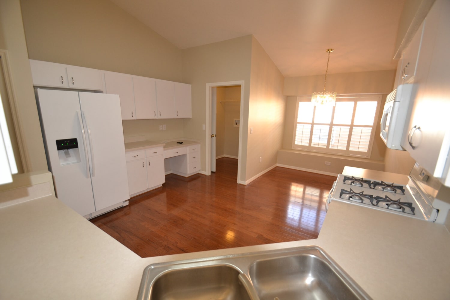 29635 Birds Eye Dr photo 3