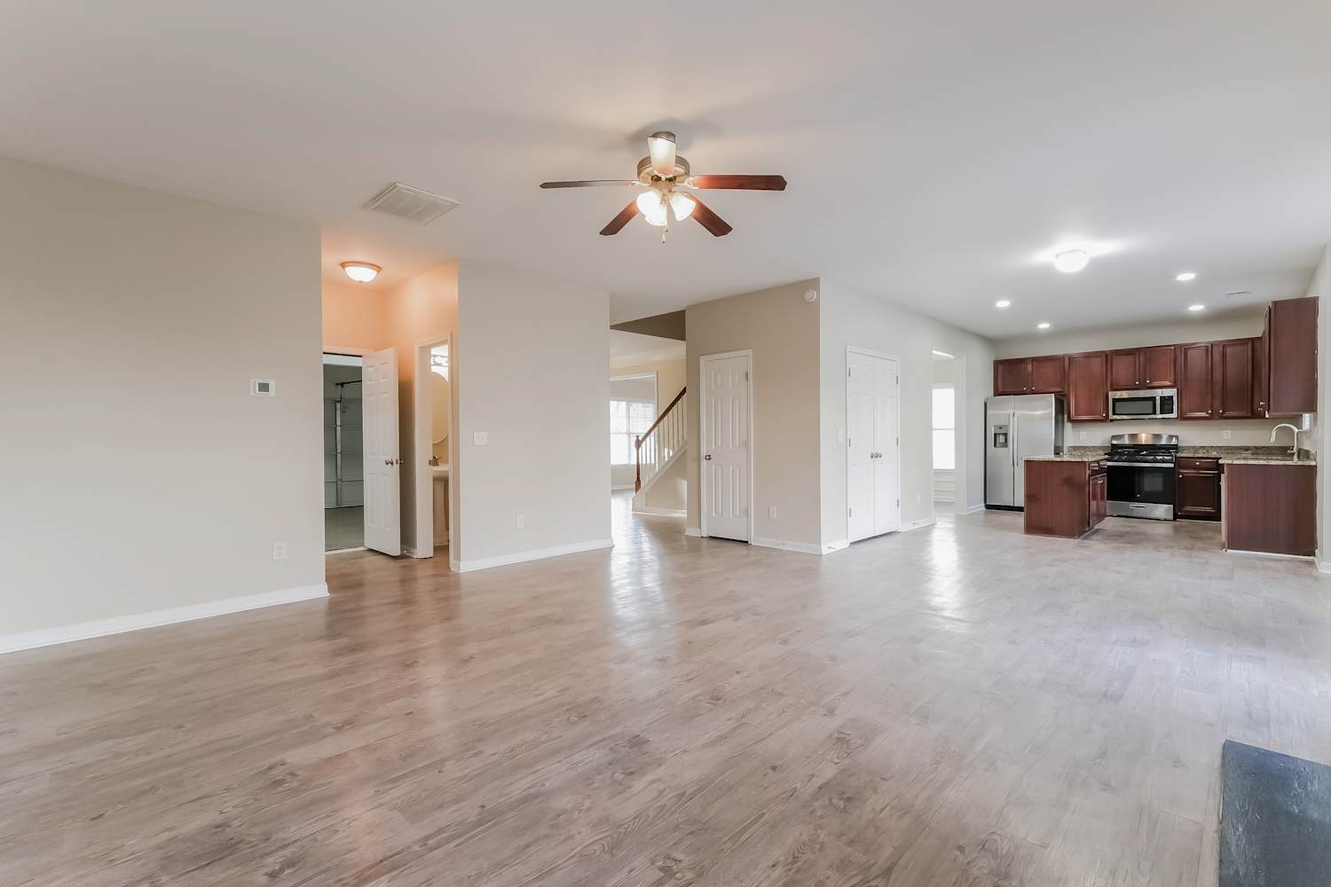 4015 Pointe Vecchio Cir photo 5