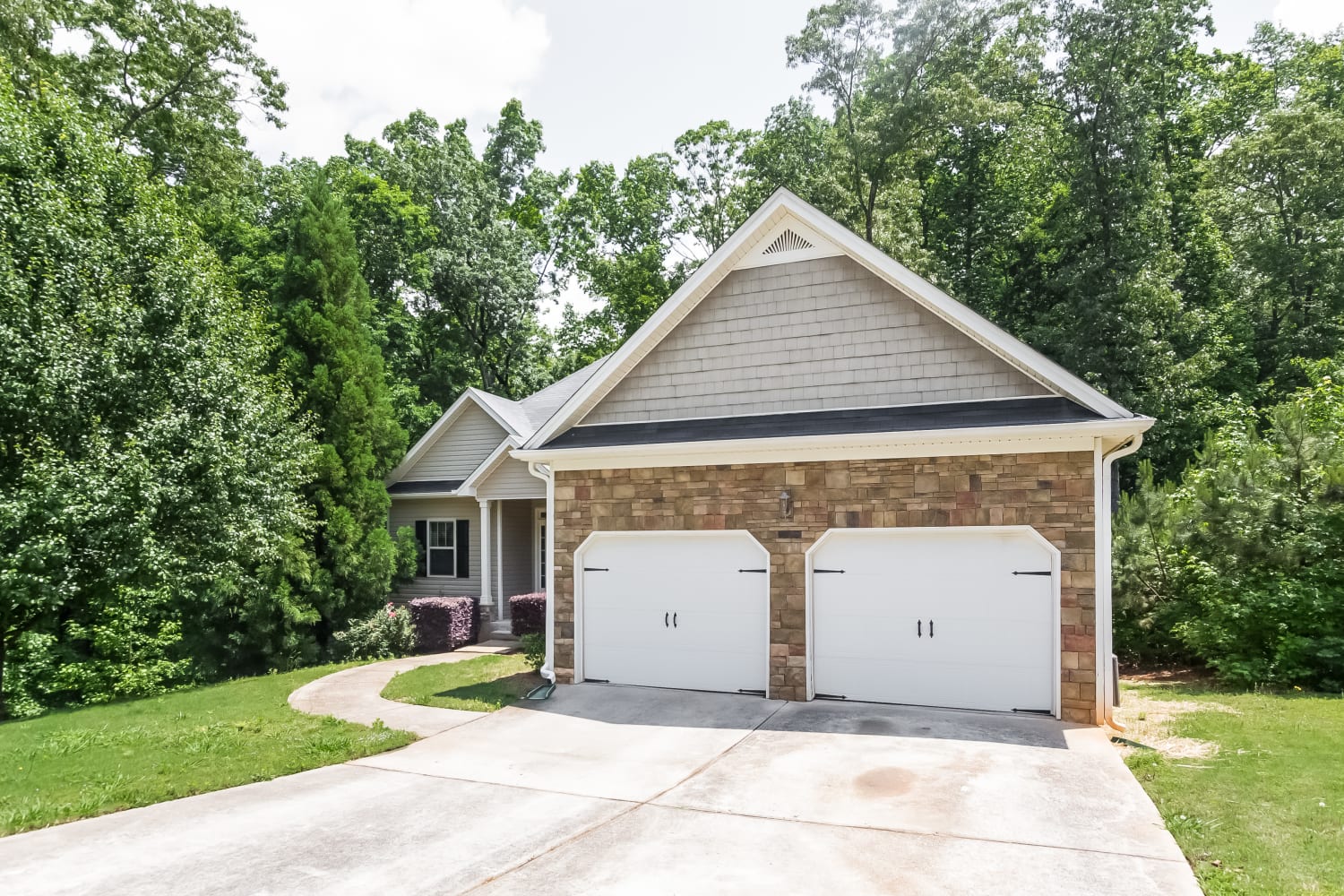 229 Meadow Pt photo 2