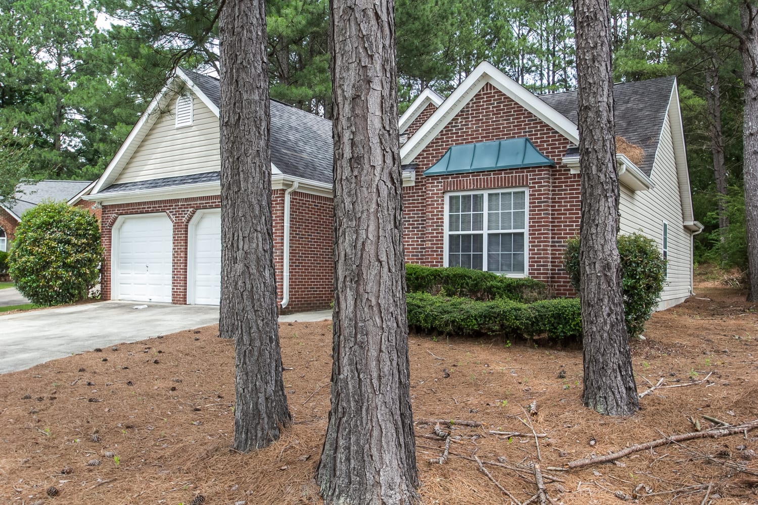 180 Eastfield Ct photo 2