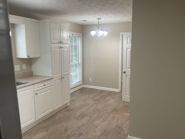 1510 Arbour Glenn Dr photo 4