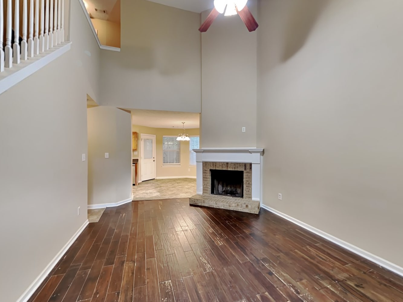 7 Austin Ct photo 4