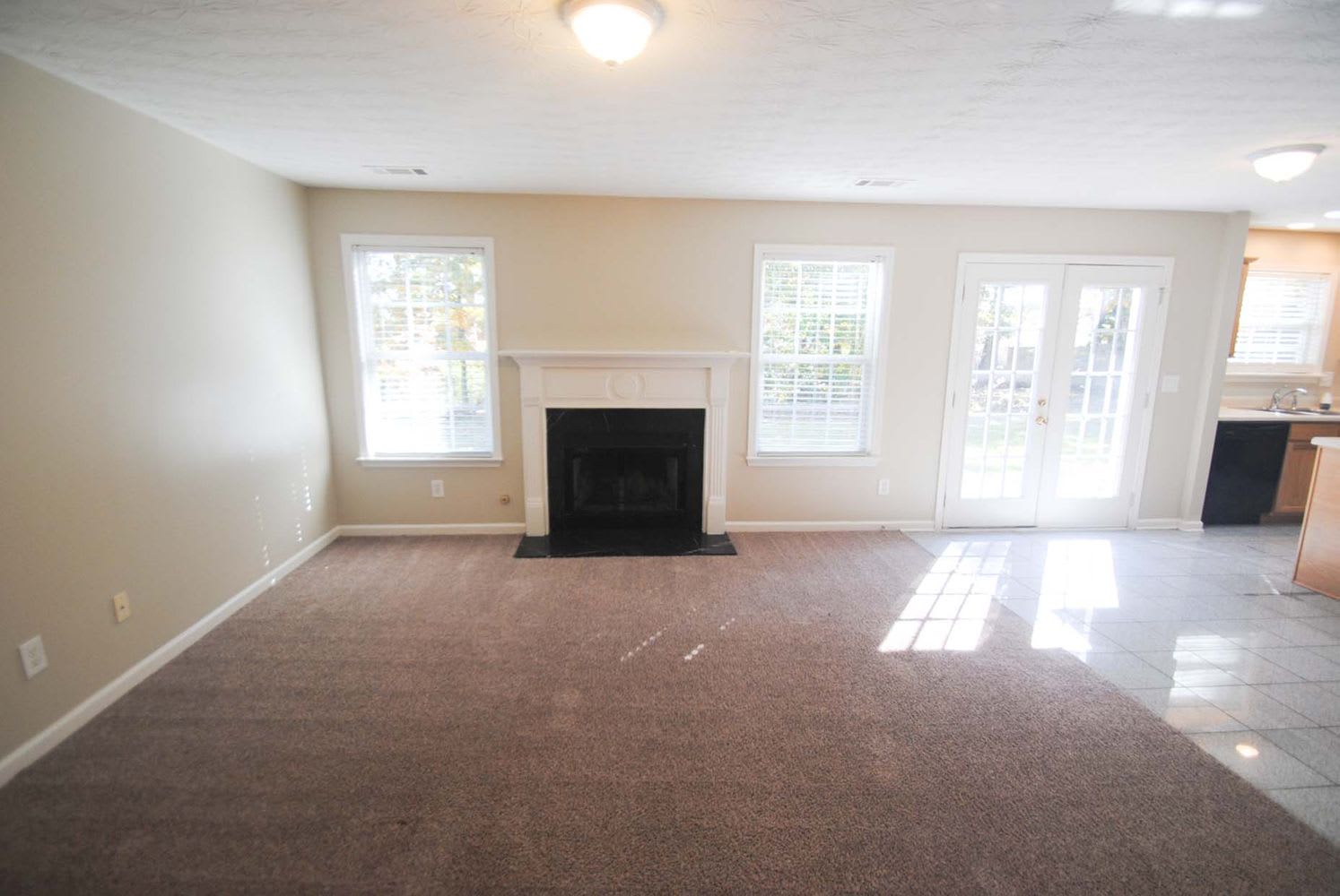 2327 Pierce Way photo 2