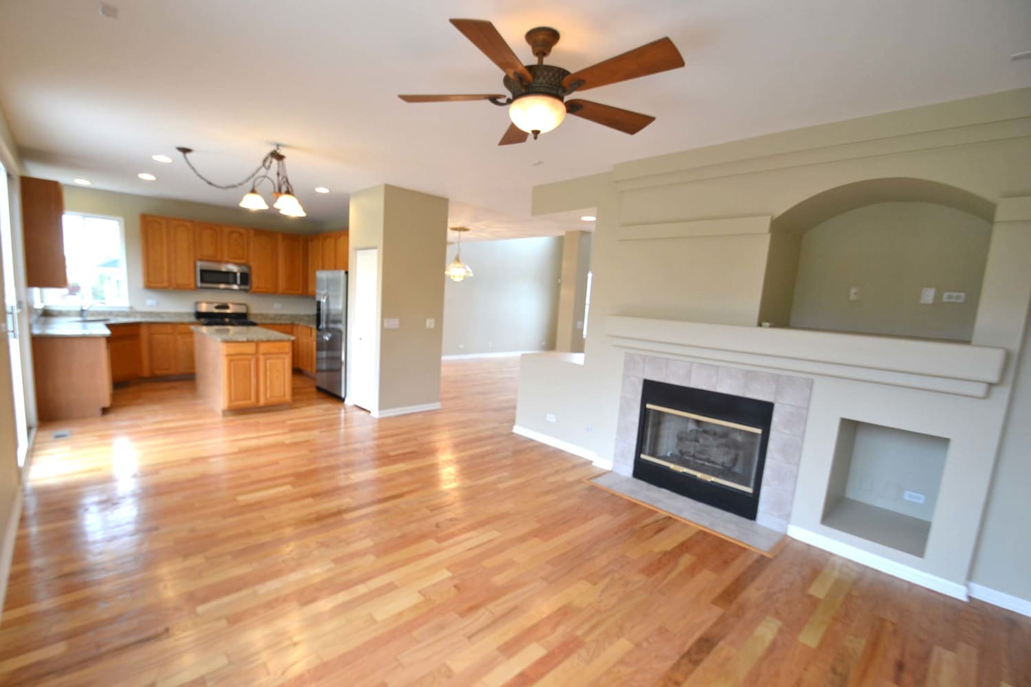 2671 Rosehall Ln photo 3