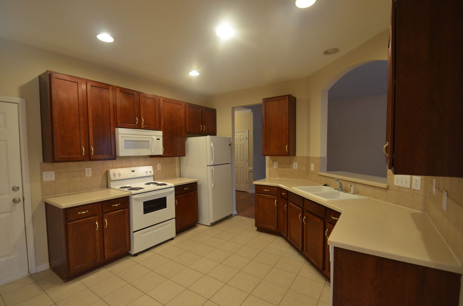 4302 Clymer Ct photo 4