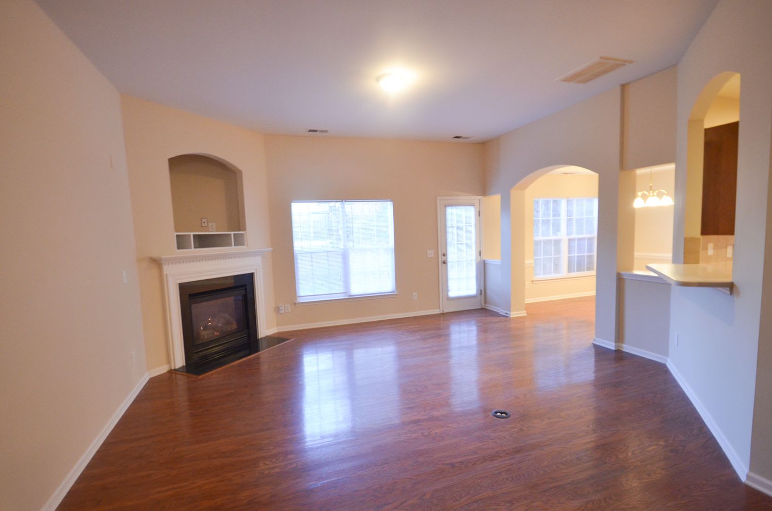 4302 Clymer Ct photo 2