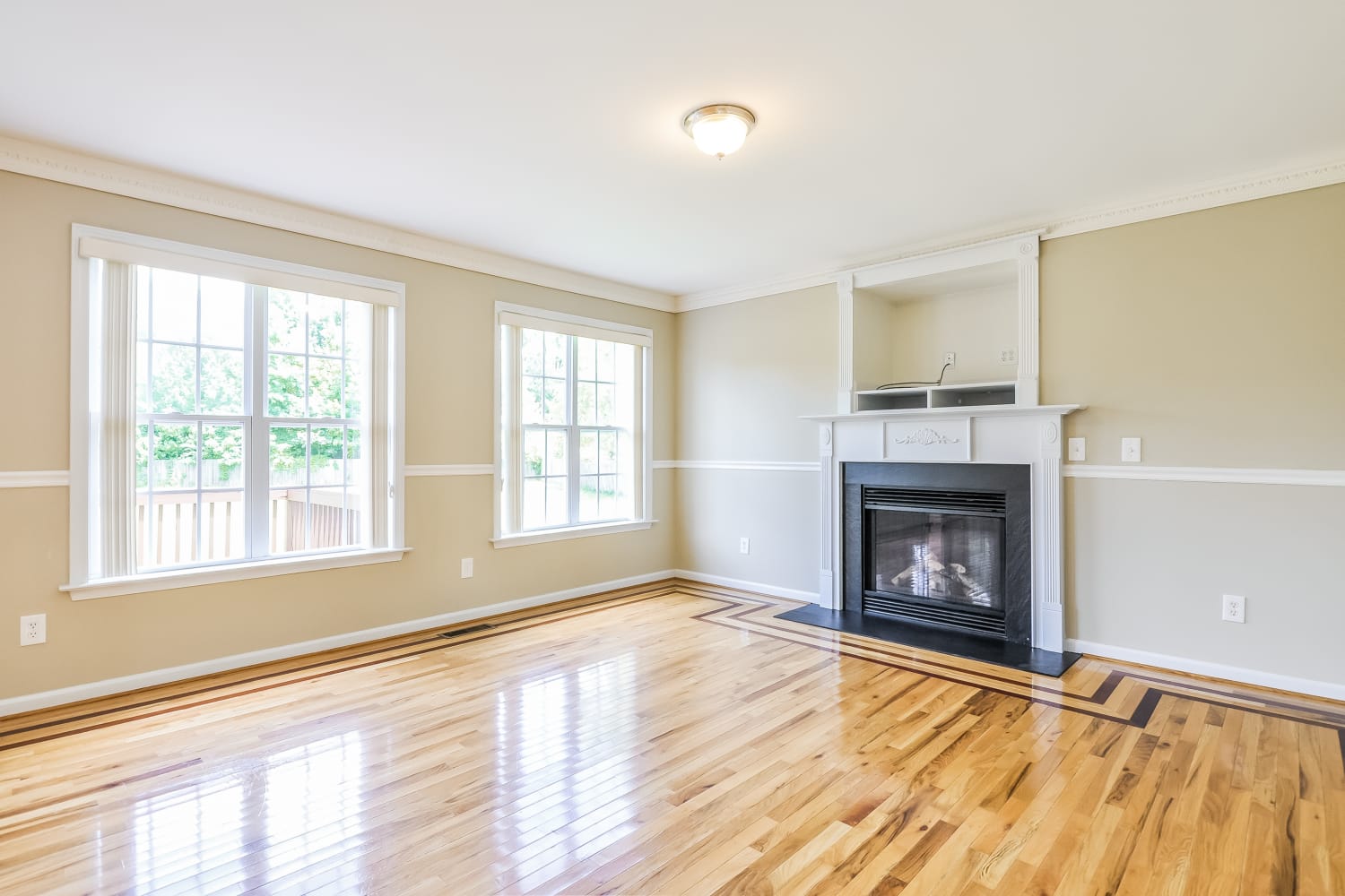 129 Rustic Ln photo 3