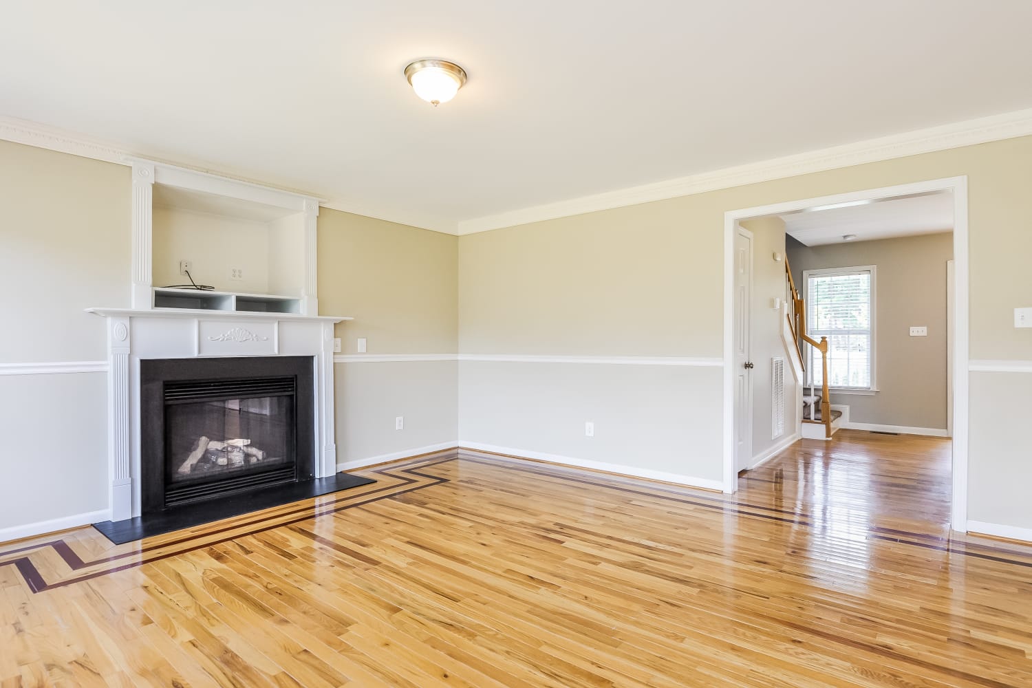 129 Rustic Ln photo 4