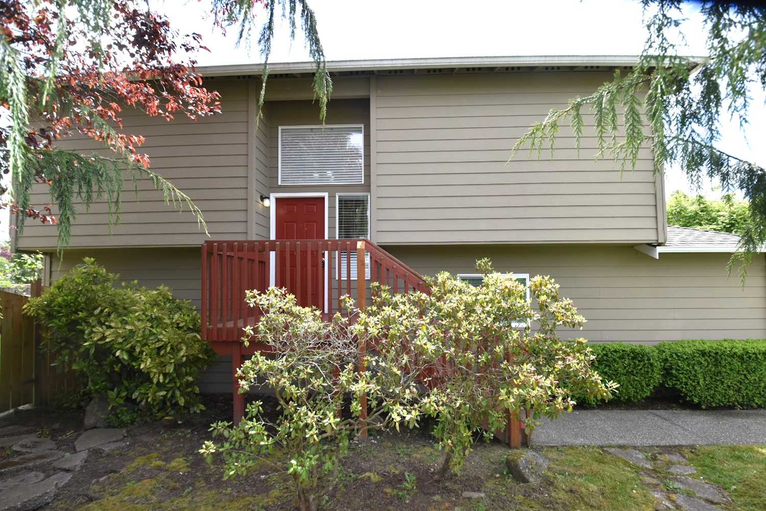 13021 42nd Ave SE photo 2