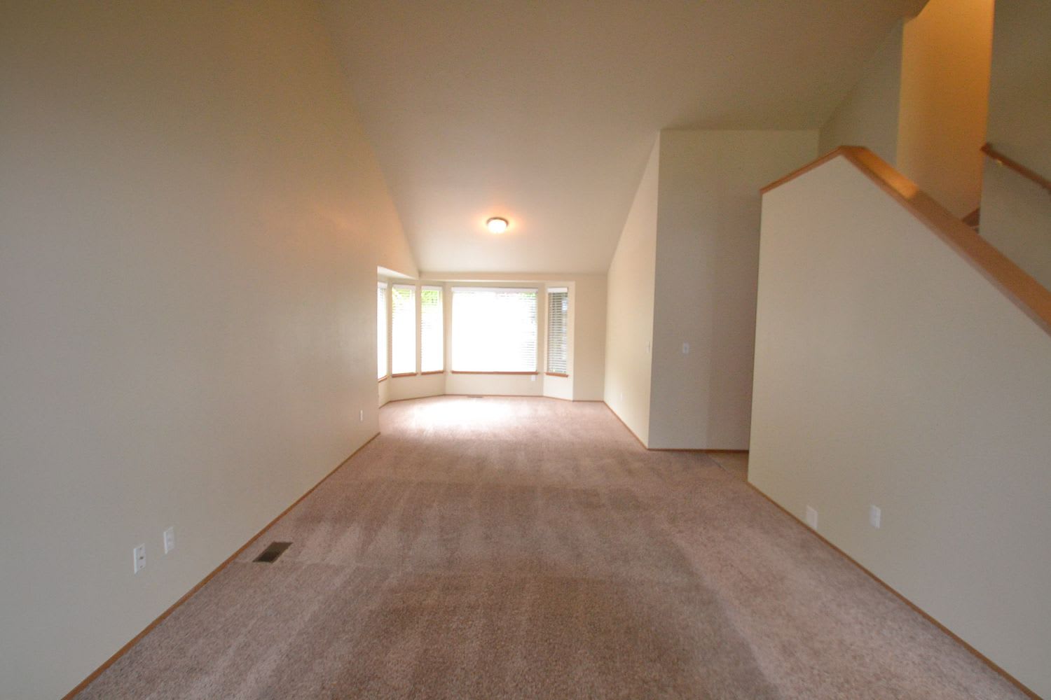 3201 32nd Street Pl SE photo 2