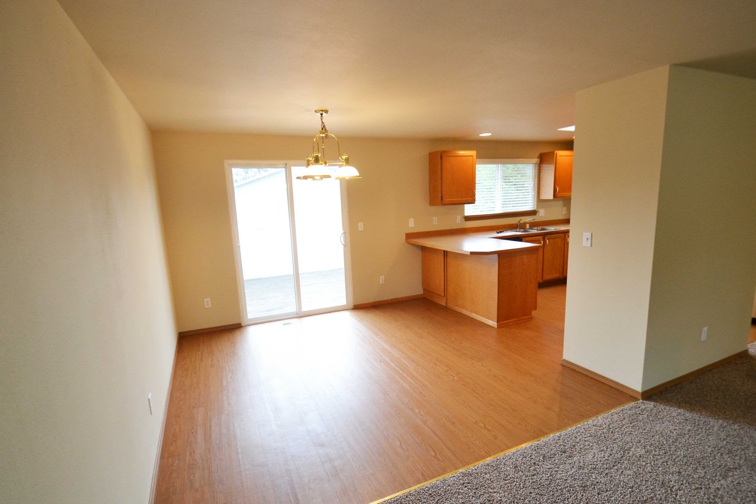 146 Seattle Blvd S photo 3