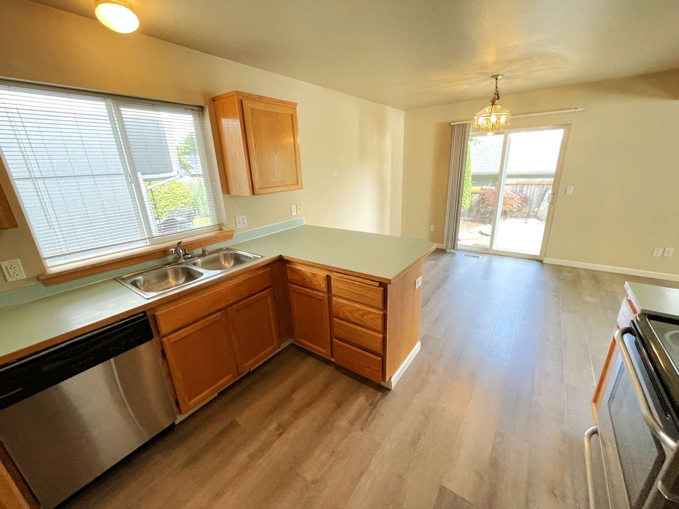 8527 148th Street Ct E photo 5