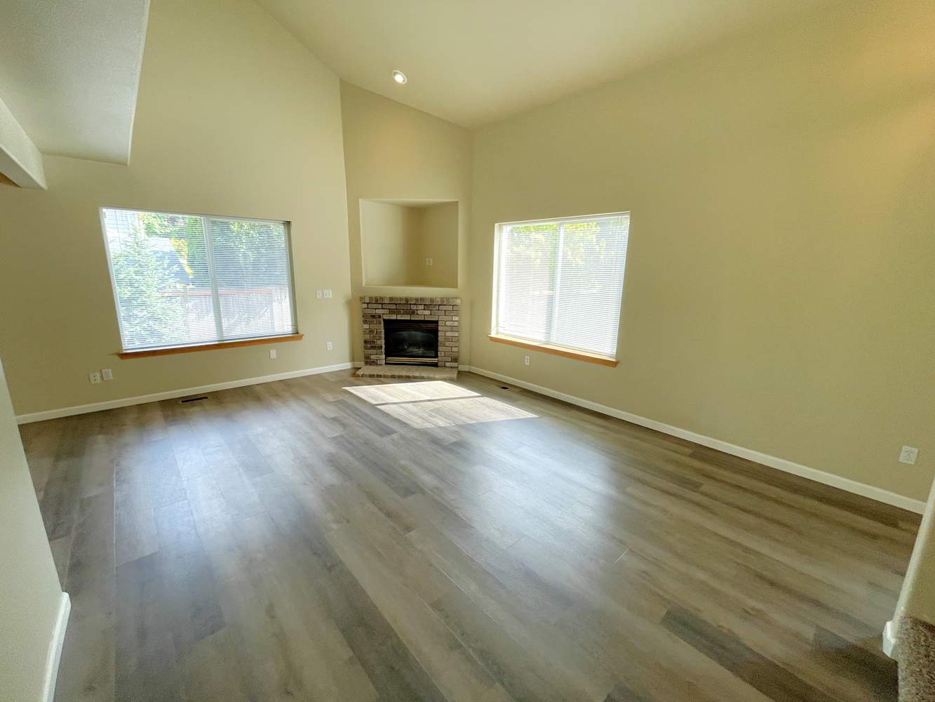 8527 148th Street Ct E photo 2