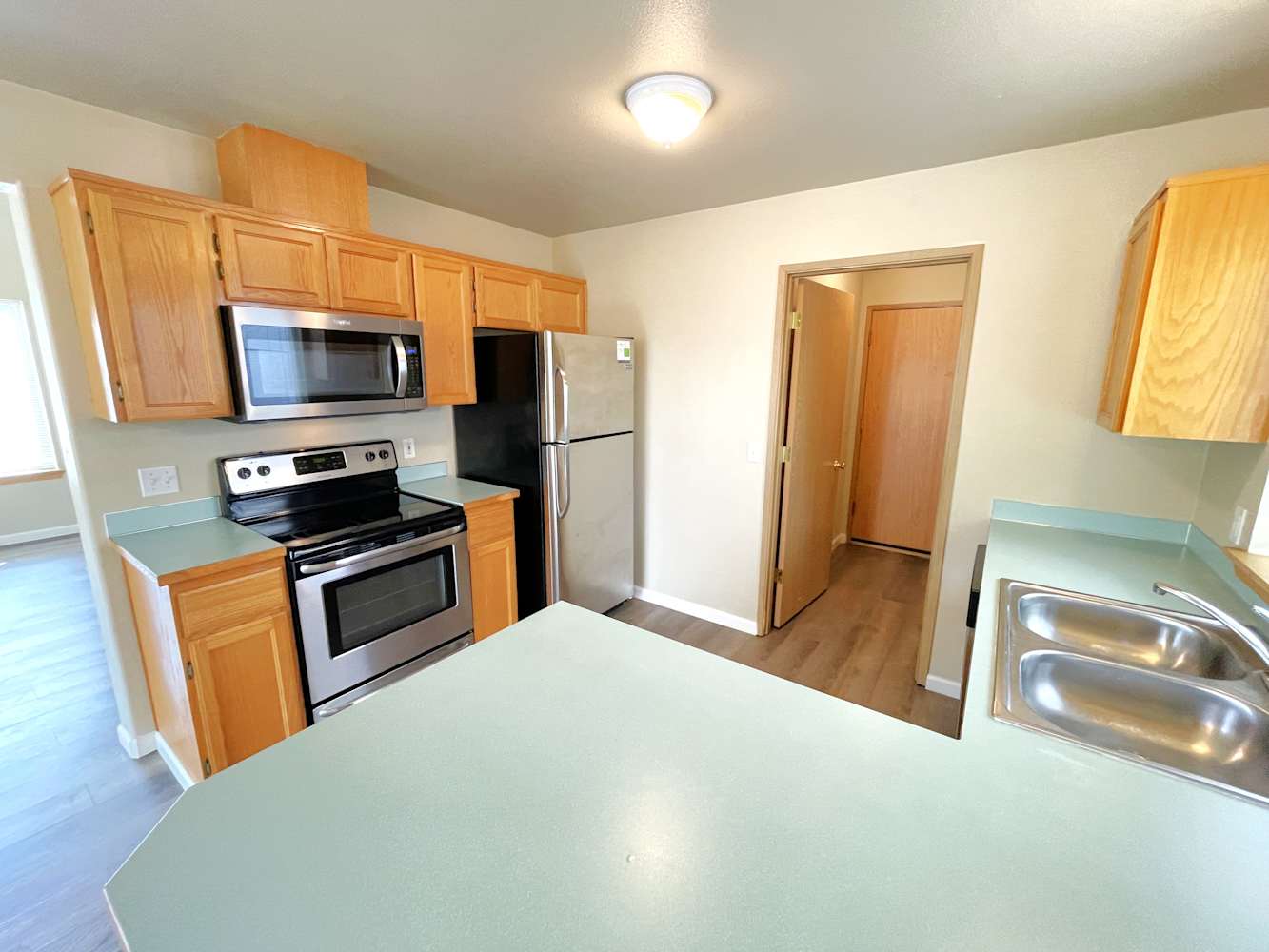 8527 148th Street Ct E photo 4