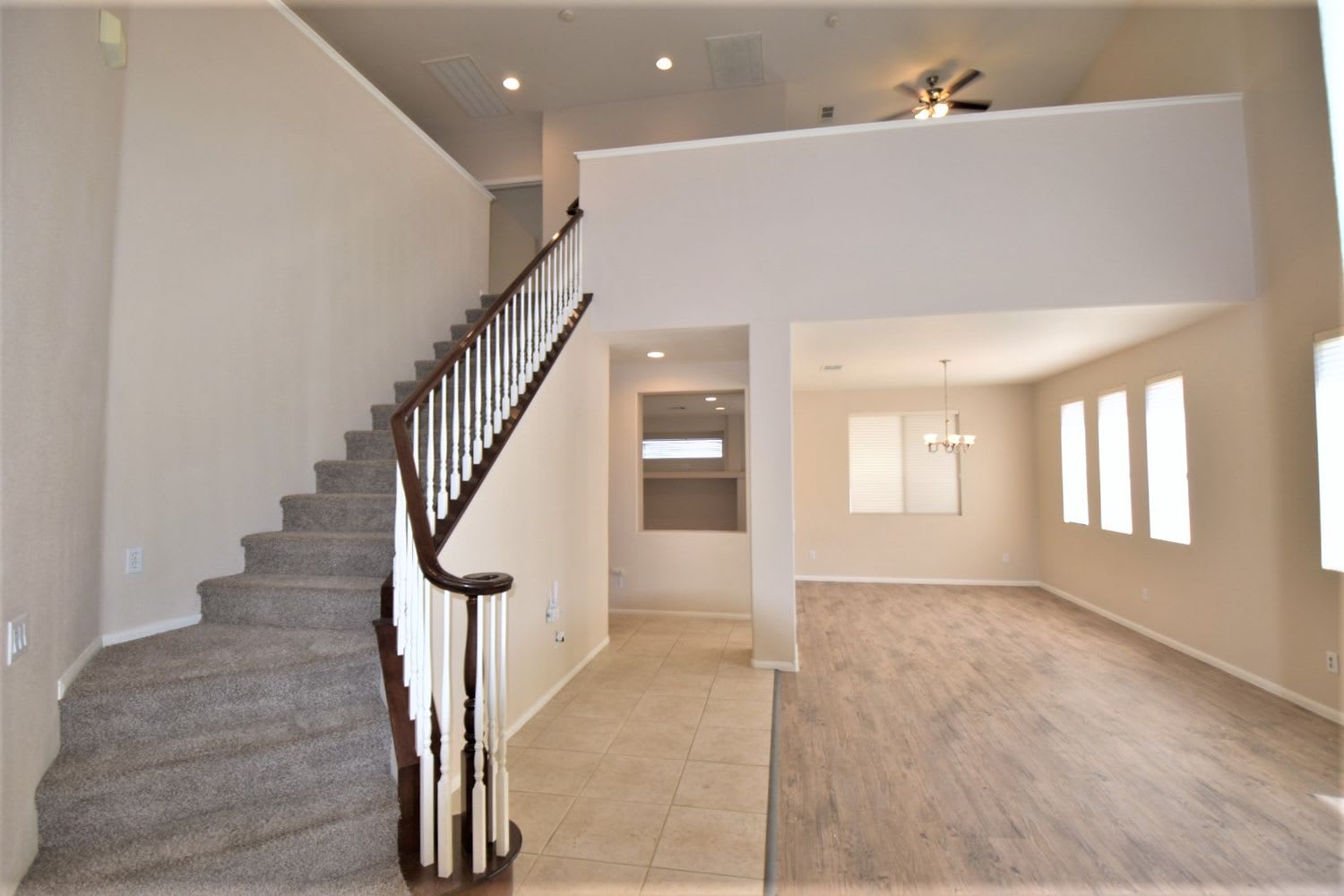 3452 Yellow Cove Ln photo 4
