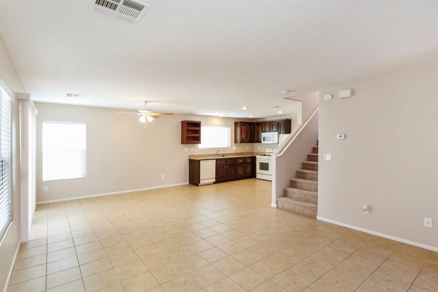 7264 Forefather St photo 5
