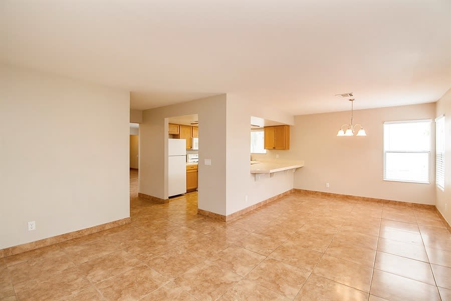 1628 Sun Canyon Ct photo 5