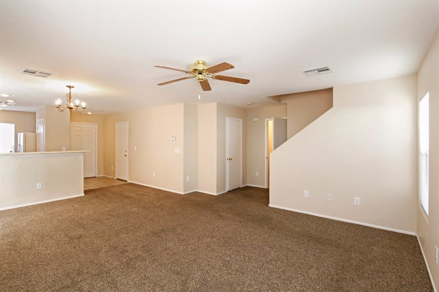 7224 Camden Pine Ave photo 2