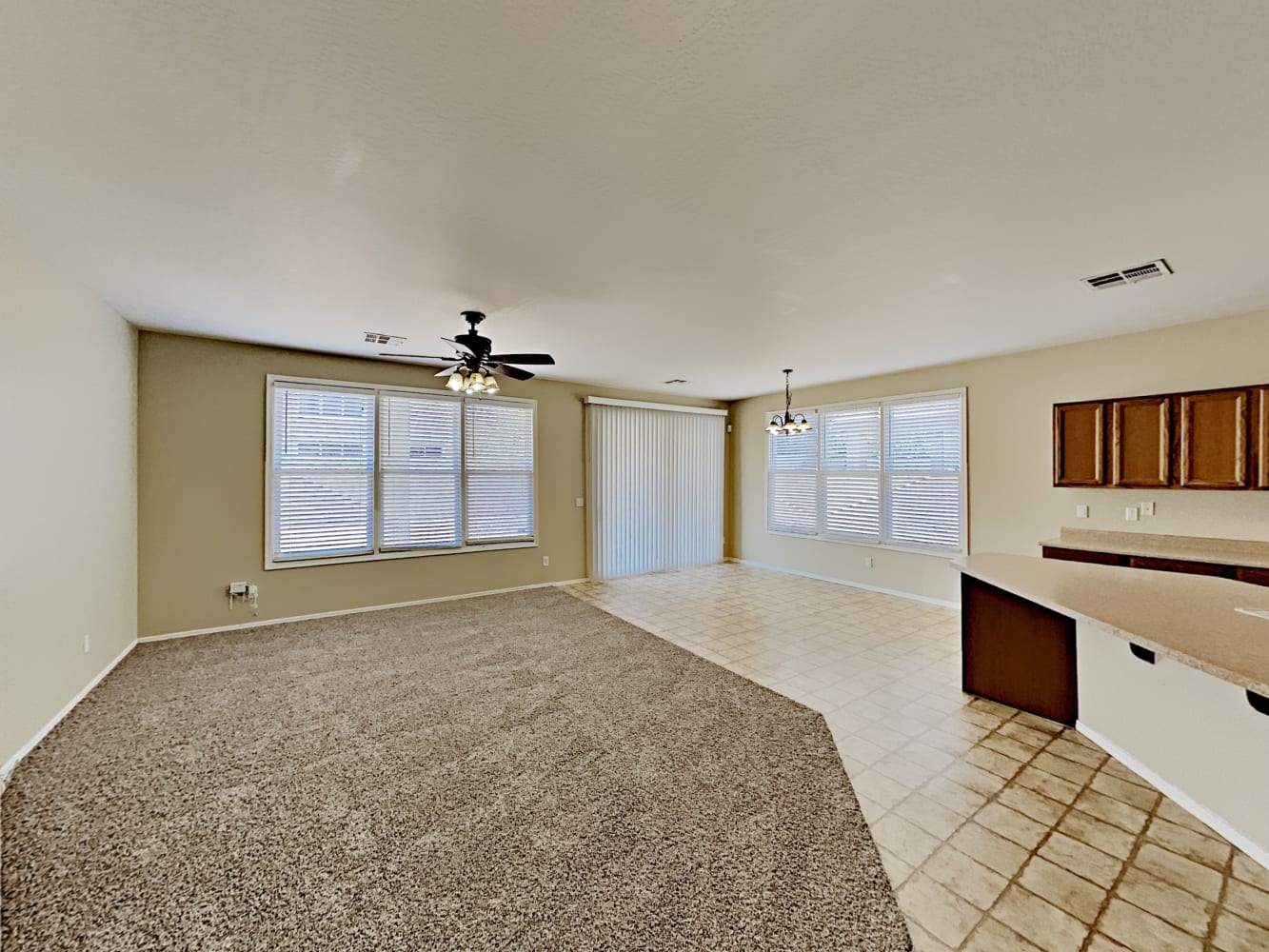 15120 W Mercer Ln photo 4