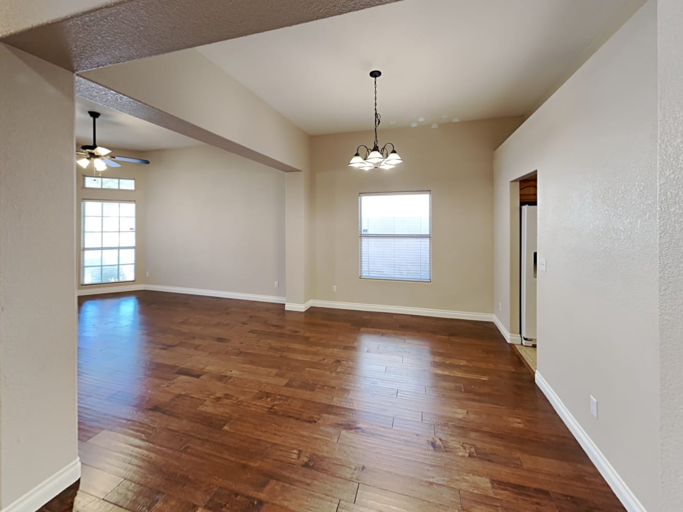 182 Raton Dr photo 5
